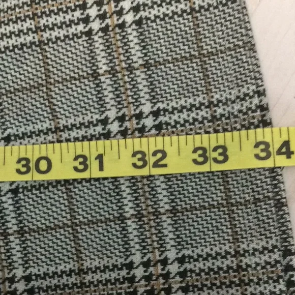 Naif Plaid Short Ruffle Sleeves Mini Dress Size Small - Picture 12 of 13